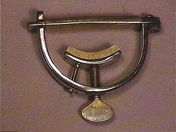 Vintage sales guitar capo
